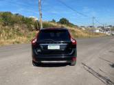 VOLVO - XC60 - 2015/2016 - Preta - R$ 86.000,00