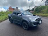 TOYOTA - HILUX - 2012/2013 - Cinza - R$ 127.000,00