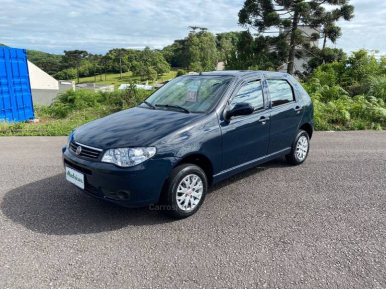 FIAT - PALIO - 2014/2014 - Azul - R$ 36.000,00