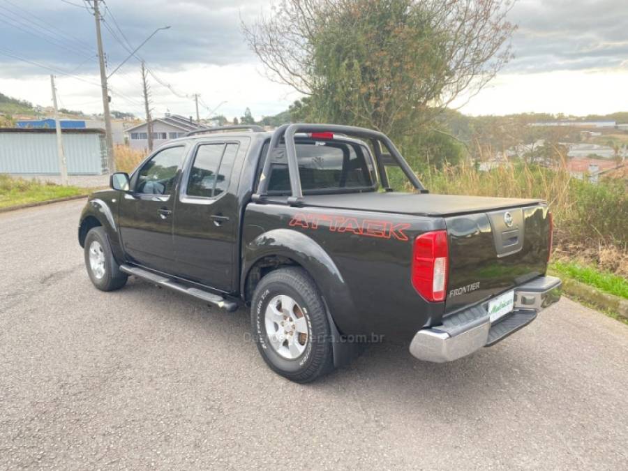 NISSAN - FRONTIER - 2008/2009 - Preta - R$ 74.000,00