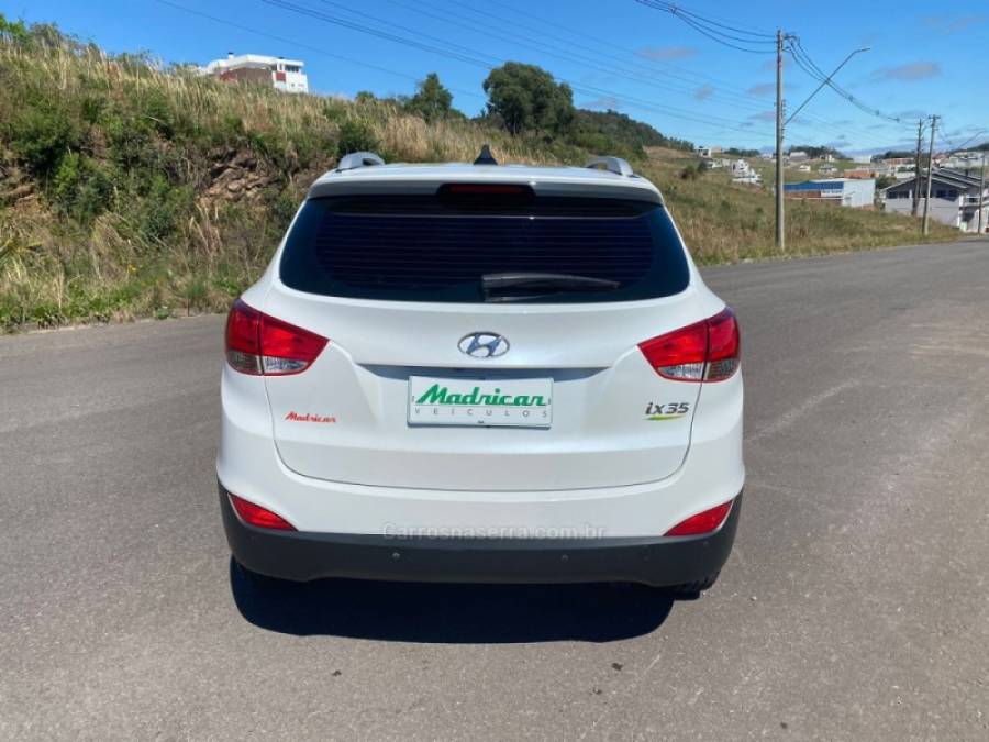 HYUNDAI - IX35 - 2021/2022 - Branca - R$ 113.000,00