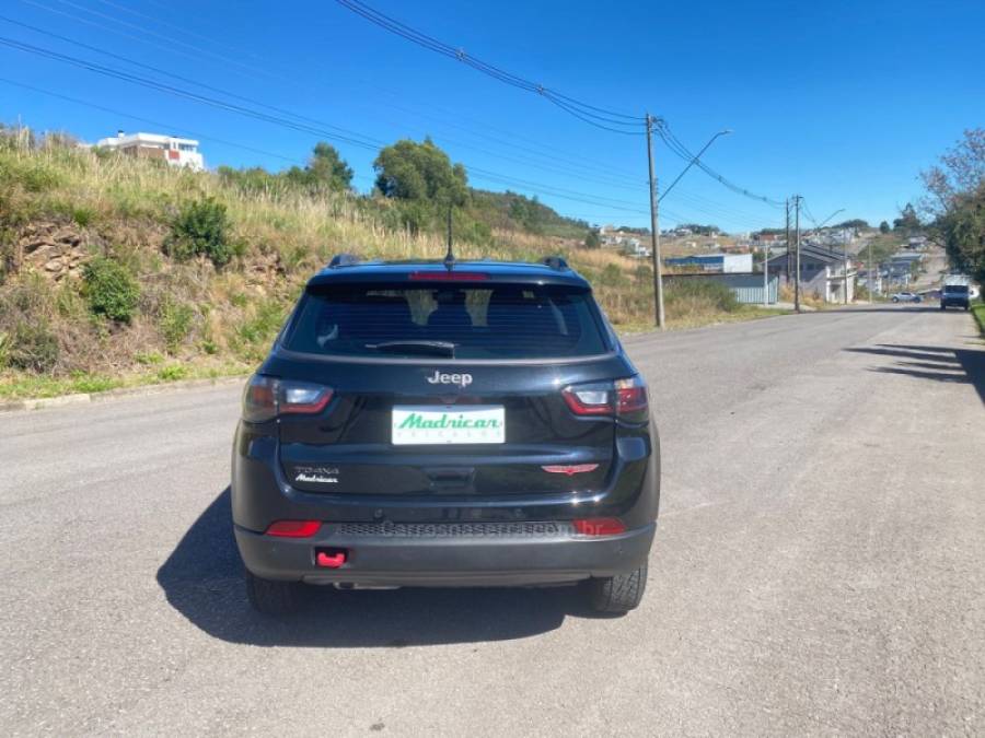 JEEP - COMPASS - 2022/2023 - Preta - R$ 184.000,00