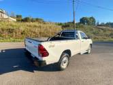TOYOTA - HILUX - 2024/2024 - Branca - R$ 210.000,00