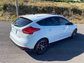 FORD - FOCUS - 2016/2016 - Branca - R$ 72.000,00