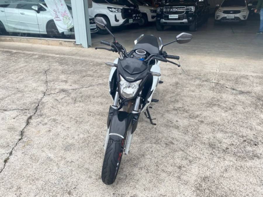 HONDA - CB 250F TWISTER - 2019/2019 - Branca - R$ 18.500,00