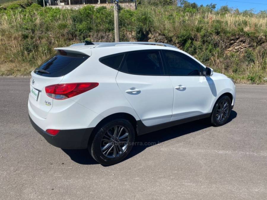 HYUNDAI - IX35 - 2021/2022 - Branca - R$ 113.000,00