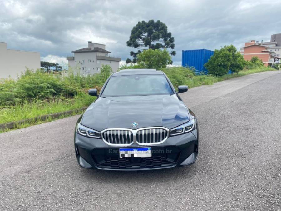 BMW - 320I - 2023/2024 - Preta - R$ 295.000,00