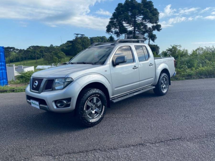 NISSAN - FRONTIER - 2013/2014 - Prata - R$ 101.000,00