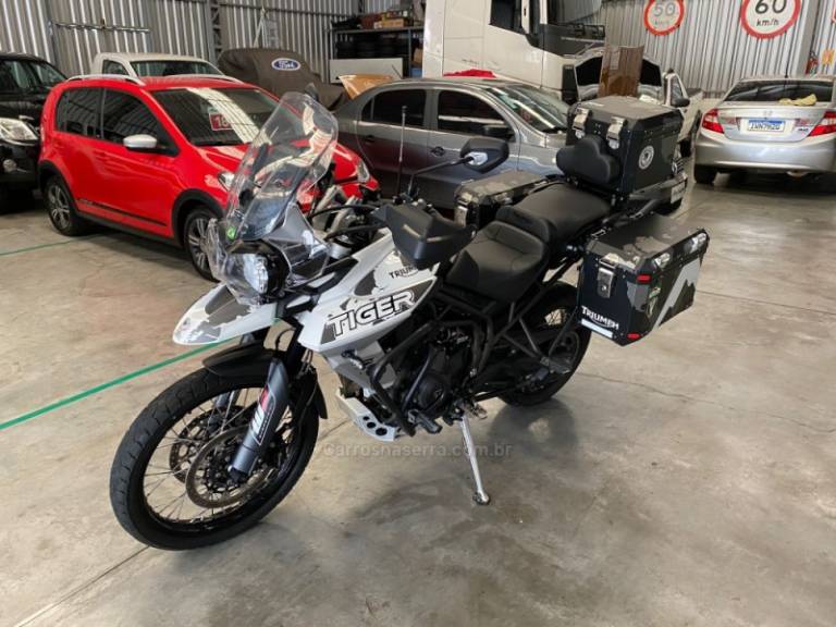 TRIUMPH - TIGER 800 XCX - 2019/2019 - Branca - R$ 50.000,00