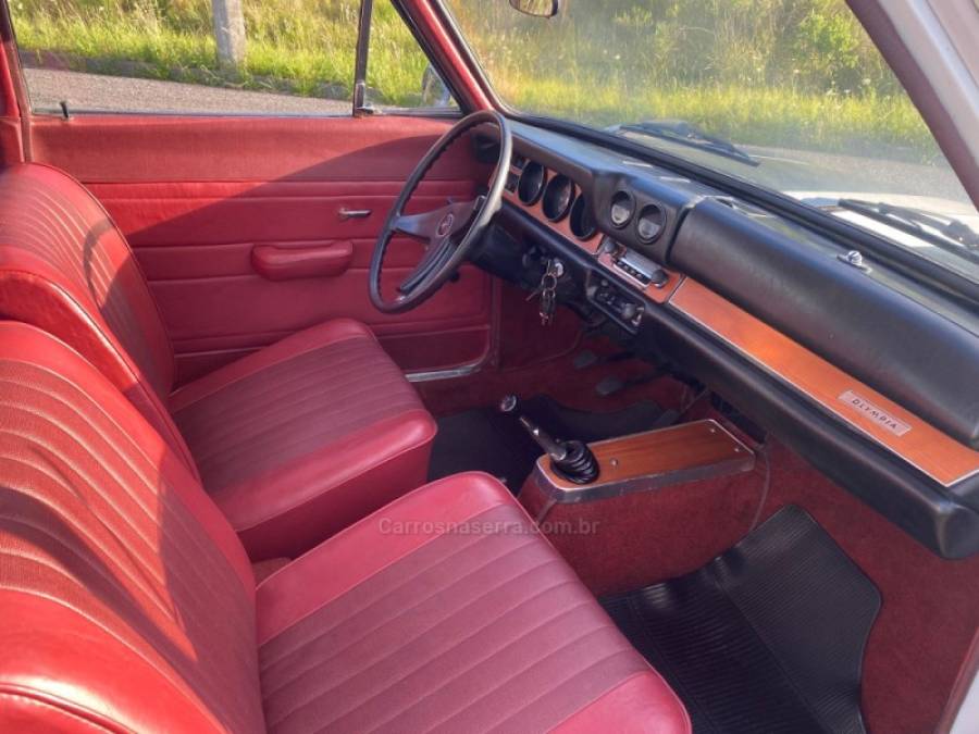 OPEL - OLYMPIA A - 1968/1968 - Branca - R$ 120.000,00