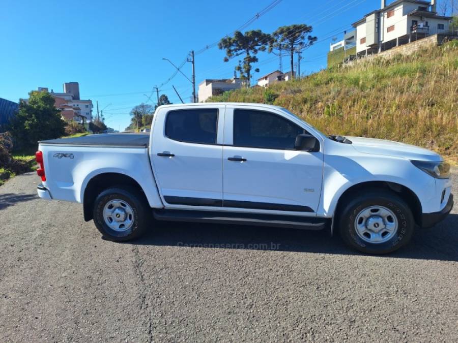 CHEVROLET - S10 - 2022/2023 - Branca - R$ 152.000,00