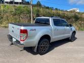 FORD - RANGER - 2015/2016 - Prata - R$ 125.000,00