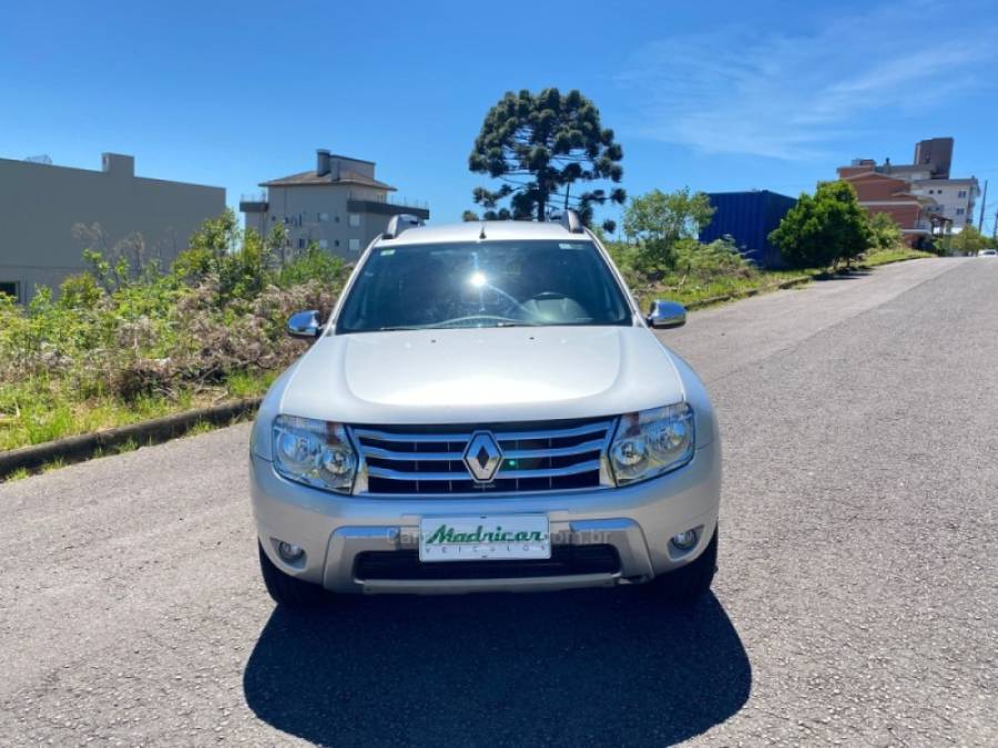 RENAULT - DUSTER - 2014/2015 - Prata - R$ 52.000,00