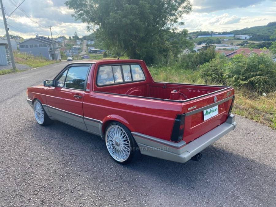 VOLKSWAGEN - SAVEIRO - 1994/1995 - Vermelha - R$ 150.000,00