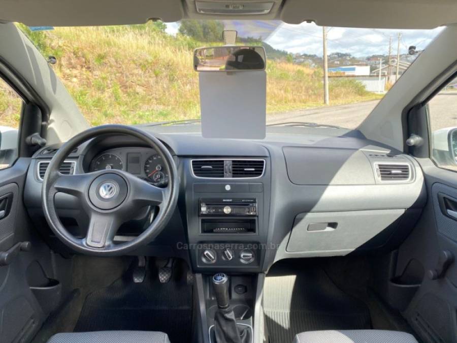 VOLKSWAGEN - FOX - 2012/2012 - Branca - R$ 32.500,00