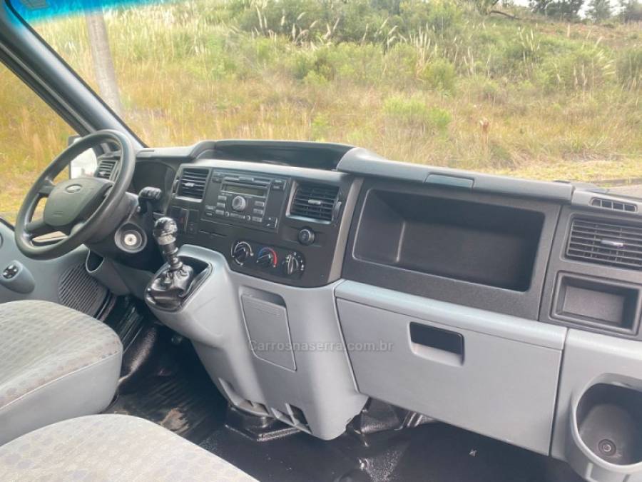 FORD - TRANSIT - 2011/2011 - Branca - R$ 72.000,00