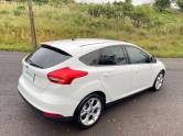 FORD - FOCUS - 2017/2017 - Branca - R$ 69.000,00