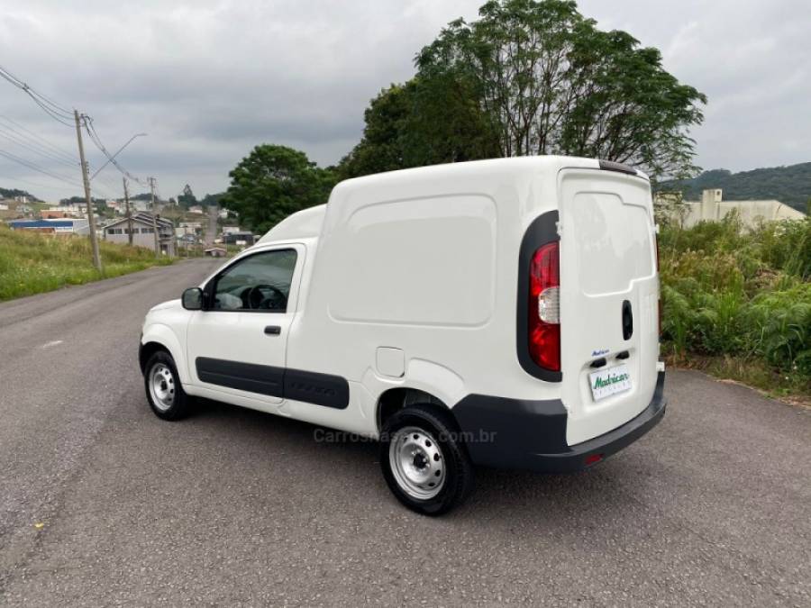 FIAT - FIORINO - 2020/2021 - Branca - R$ 77.000,00