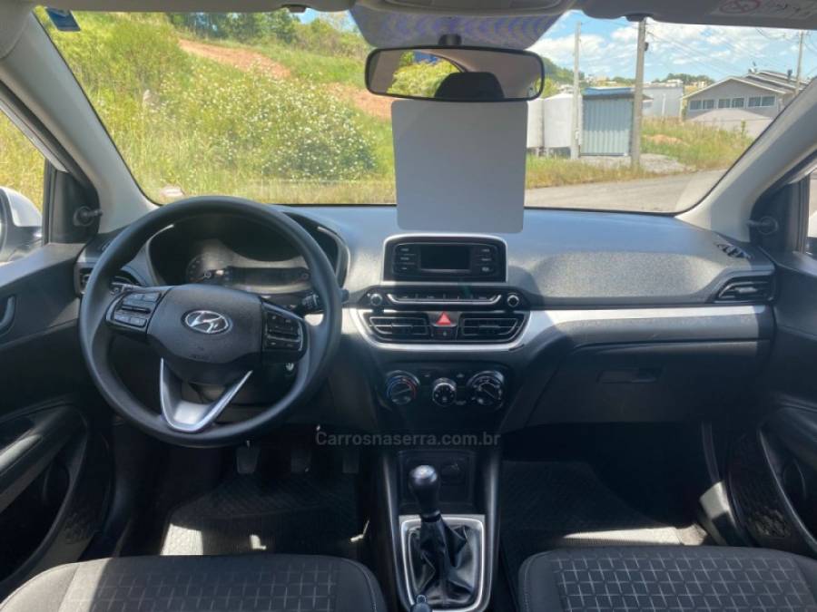 HYUNDAI - HB20 - 2023/2024 - Branca - R$ 66.000,00