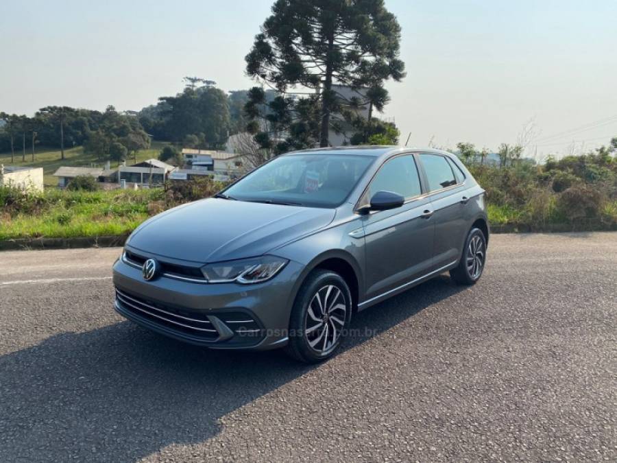 VOLKSWAGEN - POLO - 2024/2025 - Cinza - R$ 118.500,00