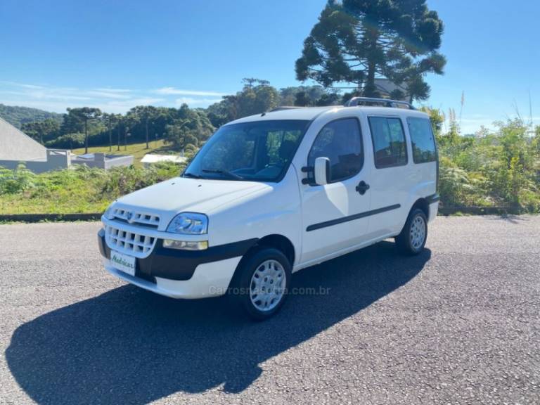 FIAT - DOBLÓ - 2006/2006 - Branca - Sob Consulta