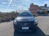 VOLVO - XC60 - 2015/2016 - Preta - R$ 86.000,00