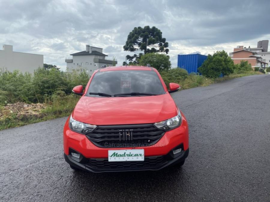 FIAT - STRADA - 2020/2021 - Vermelha - R$ 78.500,00