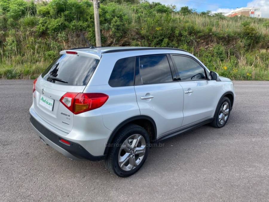 SUZUKI - VITARA - 2017/2018 - Prata - R$ 87.000,00