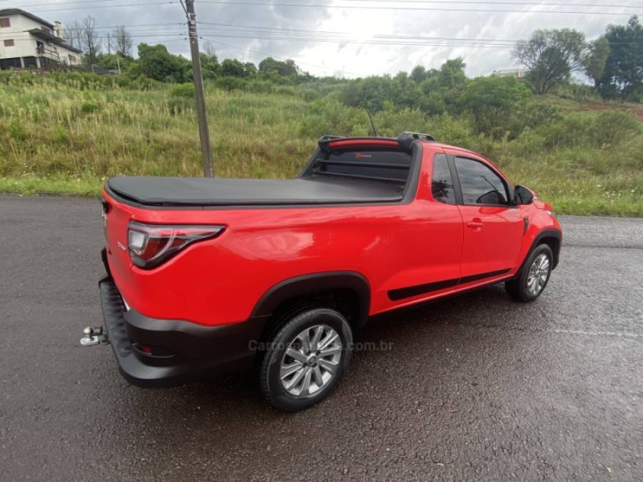 FIAT - STRADA - 2020/2021 - Vermelha - R$ 78.500,00