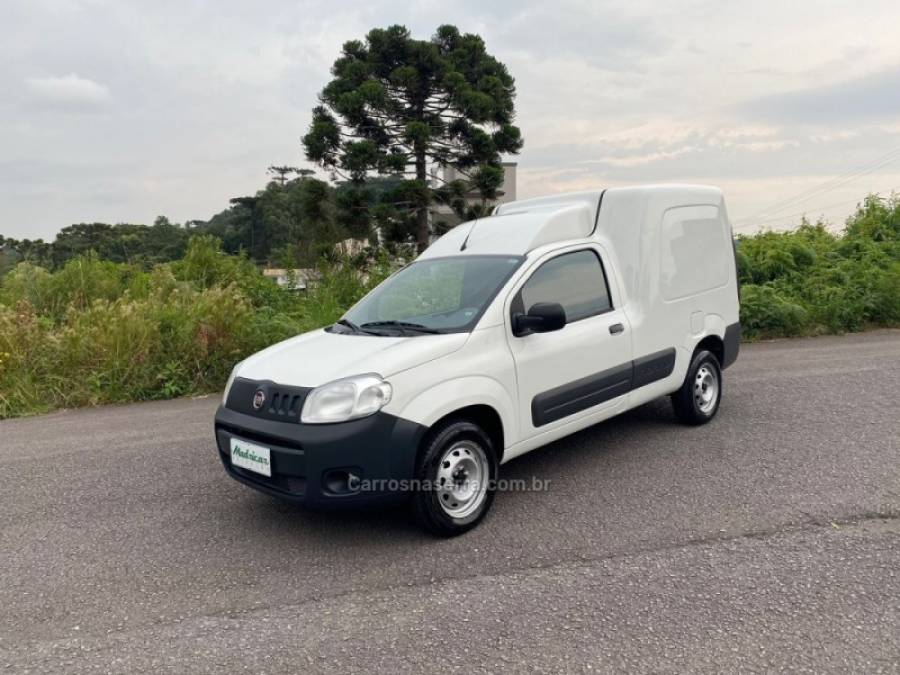 FIAT - FIORINO - 2020/2021 - Branca - R$ 77.000,00