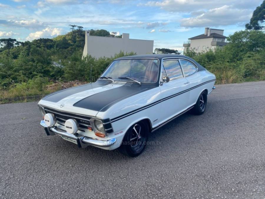 OPEL - OLYMPIA A - 1968/1968 - Branca - R$ 120.000,00