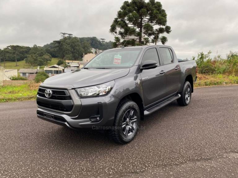 TOYOTA - HILUX - 2025/2025 - Várias - Sob Consulta