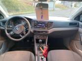VOLKSWAGEN - POLO - 2018/2019 - Branca - R$ 59.000,00