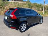 VOLVO - XC60 - 2015/2016 - Preta - R$ 86.000,00