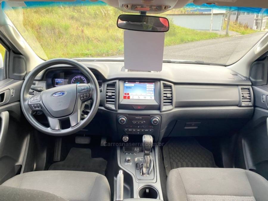 FORD - RANGER - 2019/2020 - Branca - R$ 138.000,00