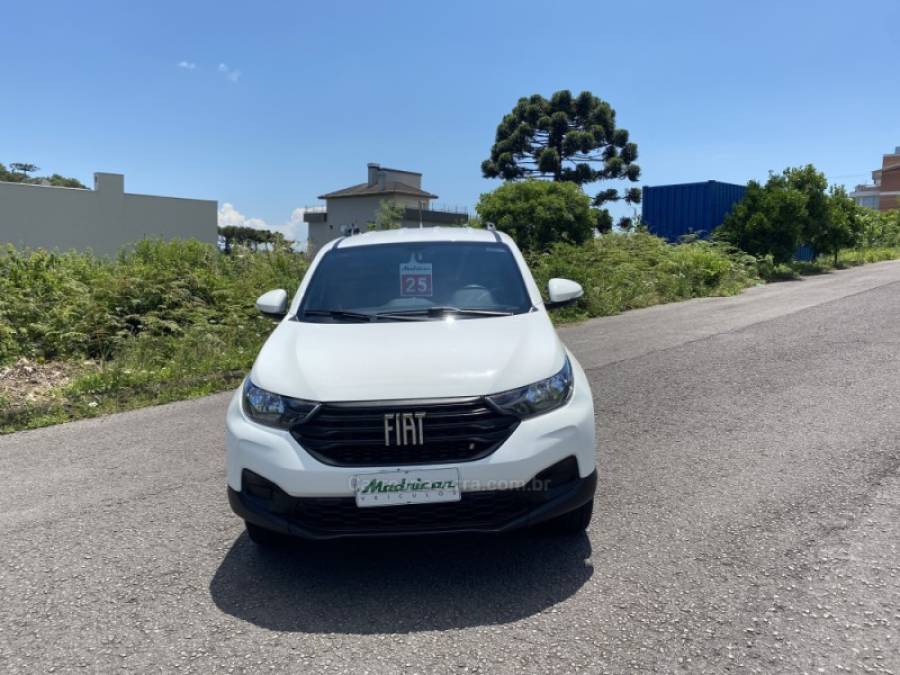 FIAT - STRADA - 2024/2025 - Branca - R$ 88.000,00