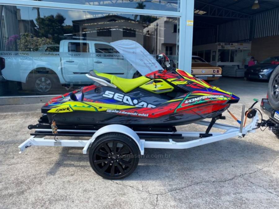 SEADOO - JET SKI - 2019/2019 - Vermelha - R$ 70.000,00