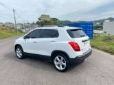 CHEVROLET - TRACKER - 2014/2015 - Branca - R$ 75.000,00