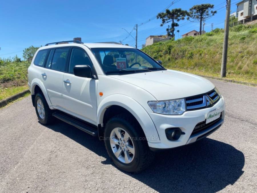 MITSUBISHI - PAJERO - 2015/2016 - Branca - R$ 130.000,00