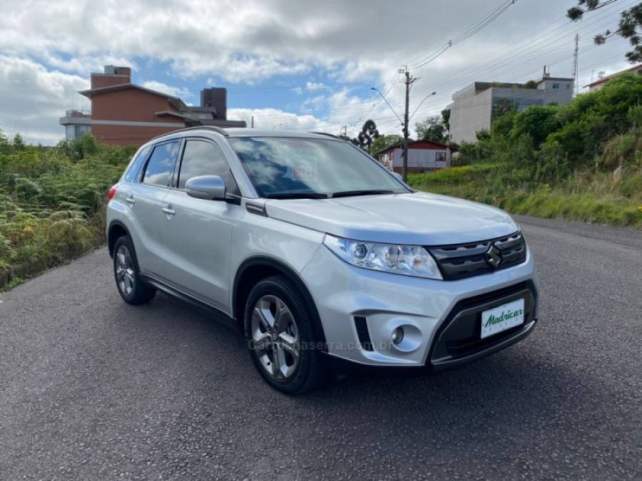 SUZUKI - VITARA - 2017/2018 - Prata - R$ 87.000,00