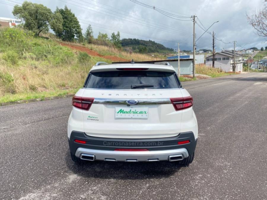 FORD - TERRITORY - 2020/2021 - Branca - R$ 125.000,00