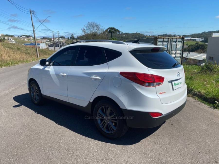 HYUNDAI - IX35 - 2021/2022 - Branca - R$ 113.000,00