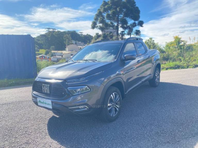FIAT - TORO - 2023/2024 - Cinza - R$ 135.000,00