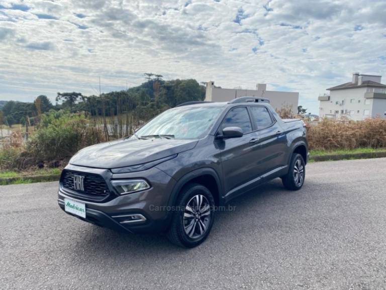 FIAT - TORO - 2023/2024 - Cinza - R$ 135.000,00