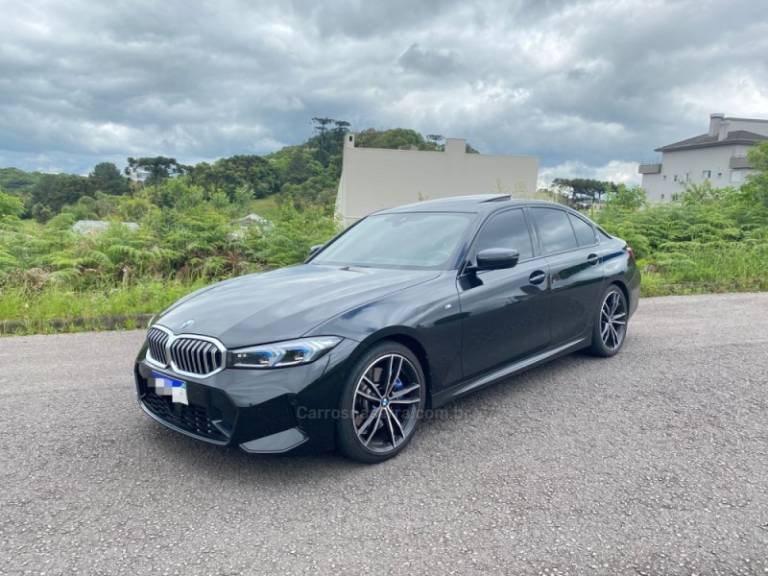 BMW - 320I - 2023/2024 - Preta - R$ 295.000,00
