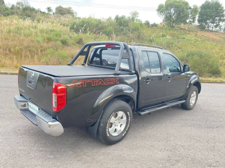NISSAN - FRONTIER - 2008/2009 - Preta - R$ 74.000,00