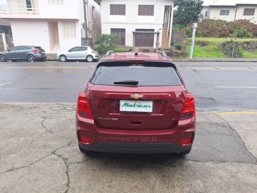 CHEVROLET - TRACKER - 2018/2018 - Vermelha - R$ 84.500,00