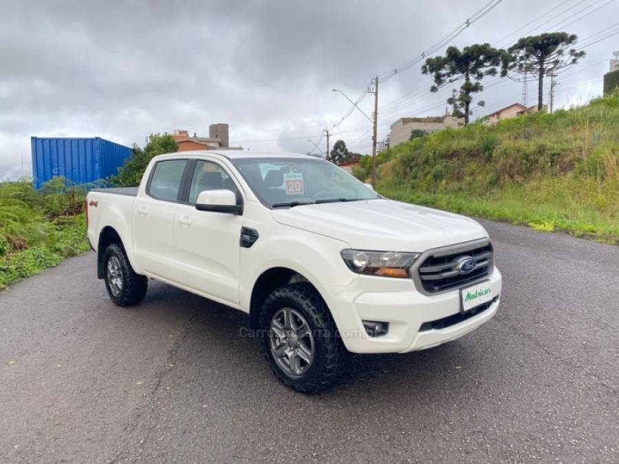 FORD - RANGER - 2019/2020 - Branca - R$ 138.000,00
