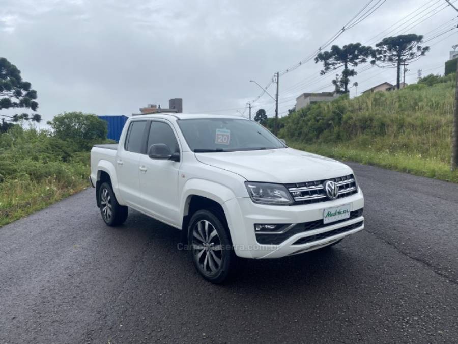VOLKSWAGEN - AMAROK - 2019/2020 - Branca - R$ 152.000,00