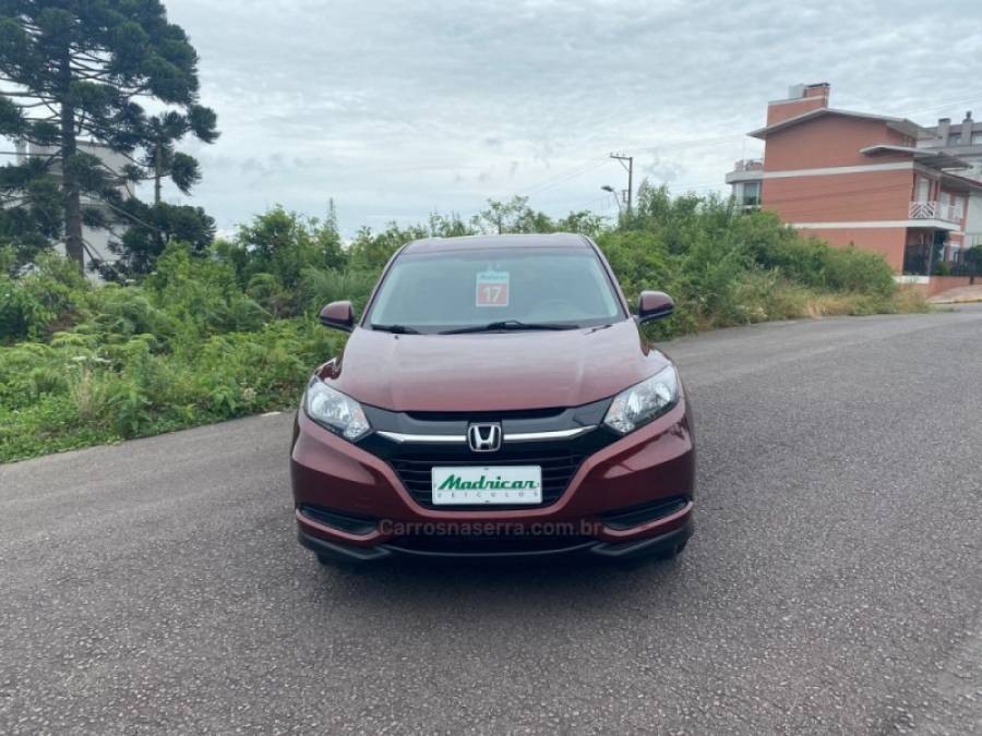 HONDA - HR-V - 2017/2017 - Vermelha - R$ 85.000,00